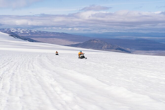 Into the Glacier Combo: Snowmobiling + Langjökull Ice Cave - Why Langjökull makes this more than a snowmobile ride