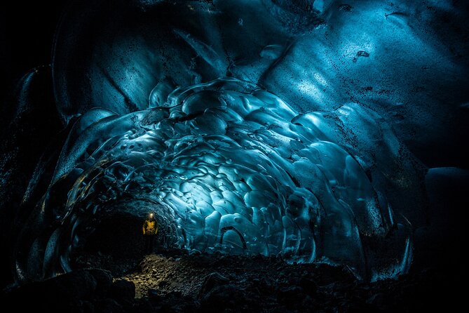 Jökulsárlón: Blue Ice Cave and a Long Glacier Hike - Why this tour goes beyond the Jökulsárlón photo stop
