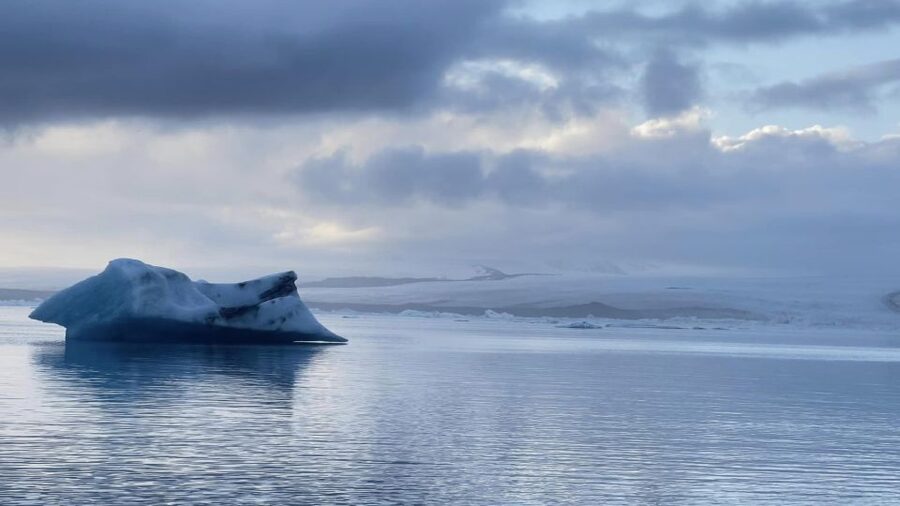 Jökulsárlón Floating Glacier & Diamond Beach Day Tour - The long road from Reykjavik to Iceland’s southeast coast