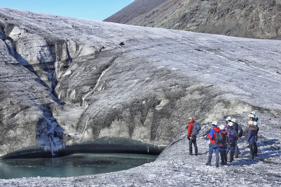 Jökulsárlón: Vatnajökull Glacier Guided Hiking Tour - The 40-minute super-jeep ride to the ice