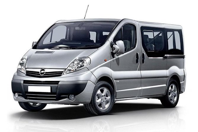 Keflavik International Airport Private Transfer - The human side of the ride