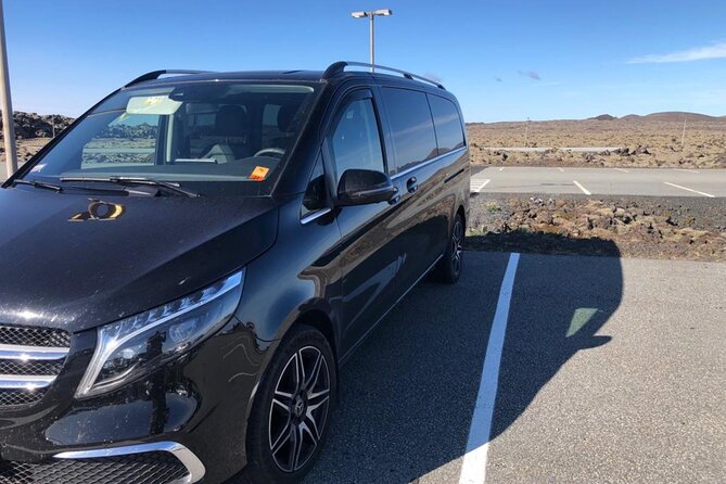 Keflavik International Airport Private Transfer To/From Reykjavik - Timing your Reykjavik pickup