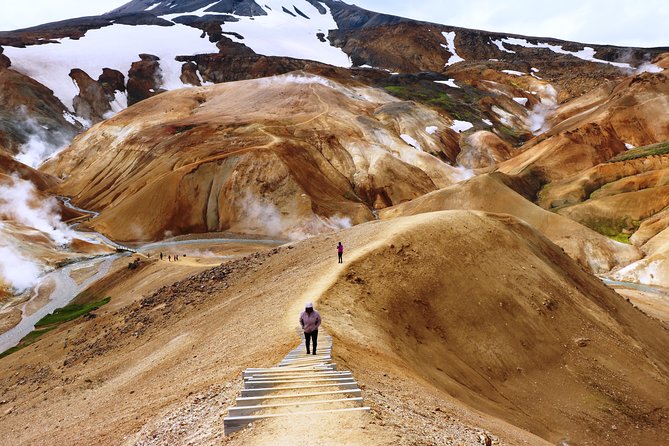 Kerlingarfjöll Highlands Day Tour in a 4X4 from Akureyri - Who should book this experience?