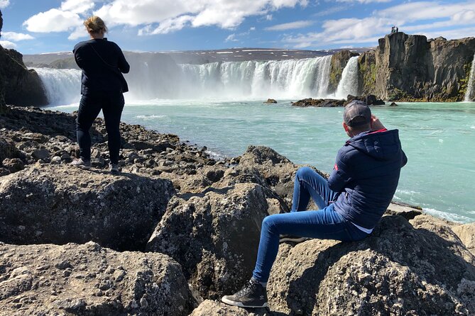 Lake Myvatn Private Day Tour Mývatn, Godafoss Waterfall for Cruise Ships - What the Guides Add to the Drive