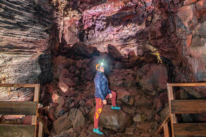 Lava Caving Experience - What makes Raufarhólshellir special