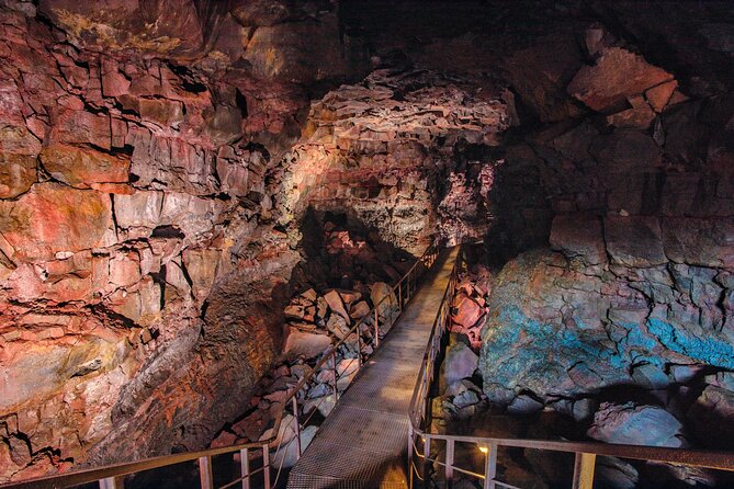 Lava Caving Experience - Meeting at the cave instead of in Reykjavik