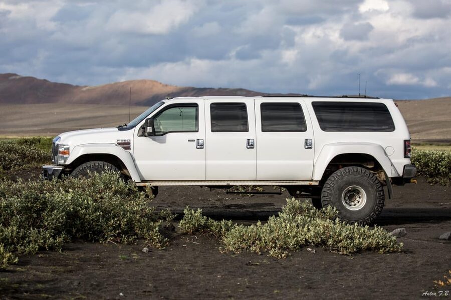 Lofthellir Ice Cave Super Jeep Tour - Is $401 a fair price?