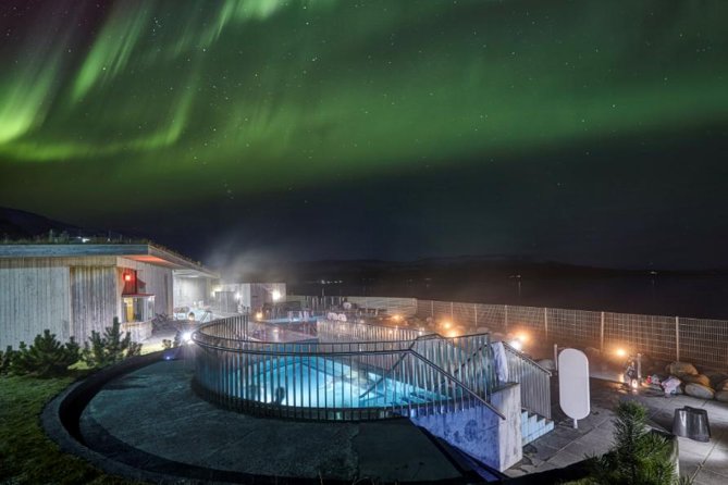Northern Lights & Geothermal Baths Adventure - The return through southern Iceland