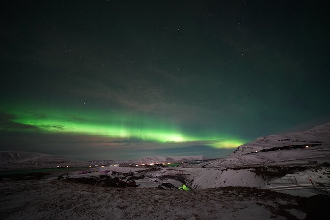 Northern Lights In luxury off-road SUV with Photos and Treats - Hot chocolate, cookies, and a surprise