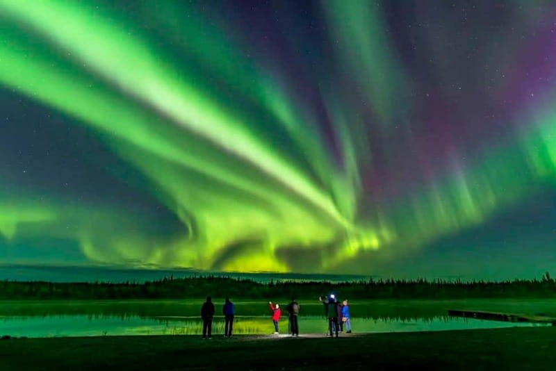 Northern Lights Jeep Tour - Icelandic Guide | Photos | Cocoa - Leaving Reykjavík for a Darker Sky