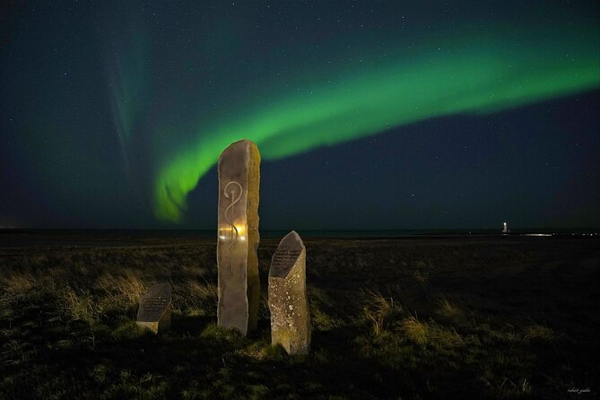 Northern Lights Small-Group Tour with Hot Chocolate & Photos - What you may actually see in the sky