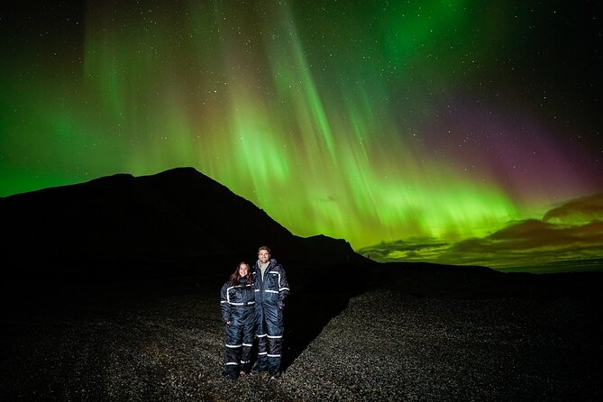 Northern Lights Tour with Photos, Snacks, Warm Snowsuits, Chairs - Leaving Reykjavík for the southern region