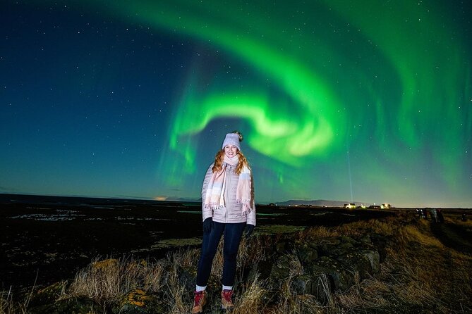 Northern Lights Tour with Photos, Snacks, Warm Snowsuits, Chairs - Professional photographs and camera help