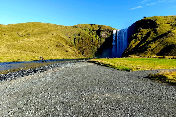 One-Day Tour: Private South Coast with Diamond Beach Adventure - Reynisfjara and the power of black sand