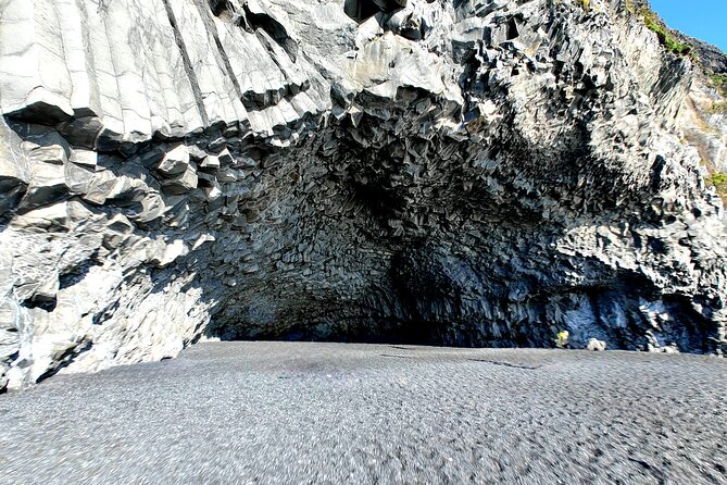One-Day Tour: Private South Coast with Diamond Beach Adventure - Vik adds a human pause