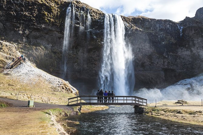 Private 2-Day Glacier Lagoon, Ice Cave and Northern Lights - The return through Eldhraun