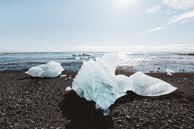 Private 2-Day Glacier Lagoon, Ice Cave and Northern Lights - Overnight near the glacier lagoon