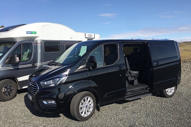 Private Airport Transfer - Airport greetings and luggage help