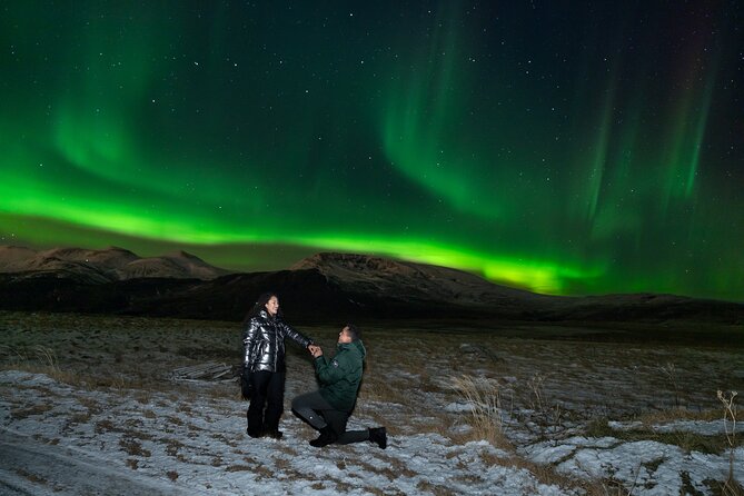 Private Aurora Hunt with Photos in Super Defender - Is $1,400 good value for five people?