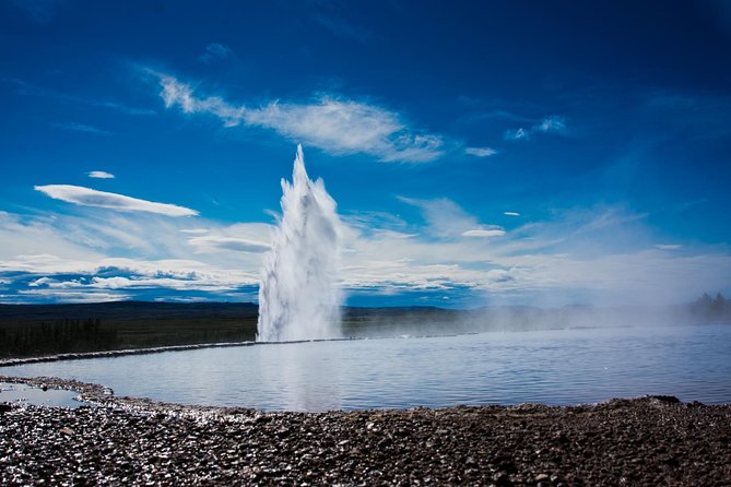 Private Golden Circle Classic Tour from Reykjavik - Starting at 9:00 a.m. from Reykjavík
