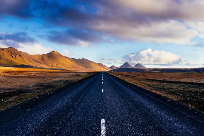 Private Golden Circle Tour Iceland | Day Tour - Geysir and Haukadalur, Iceland’s steaming center