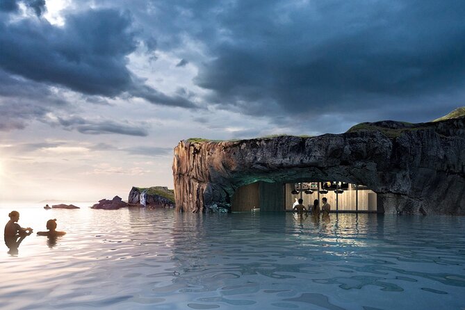 Private Half Day Iceland Tour with Guide and Vehicle - What the private format does best