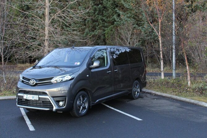 Private Keflavik Airport Transfer (Round trip) - The return ride and early departures