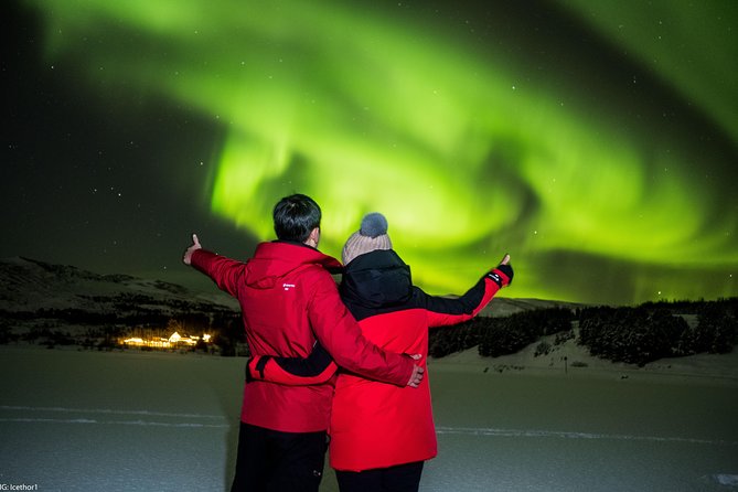 Private Northern lights with photographs - Timing, cancellations, and practical planning