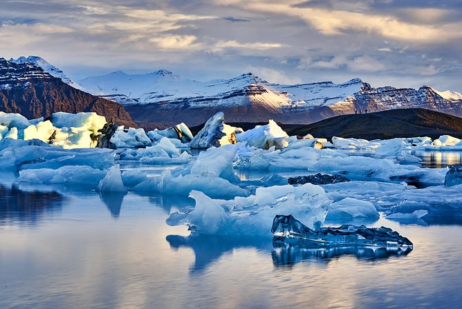 Private South Coast & Glacier Lagoon tour from Reykjavik - Dyrholaey, the viewpoint that takes over the day