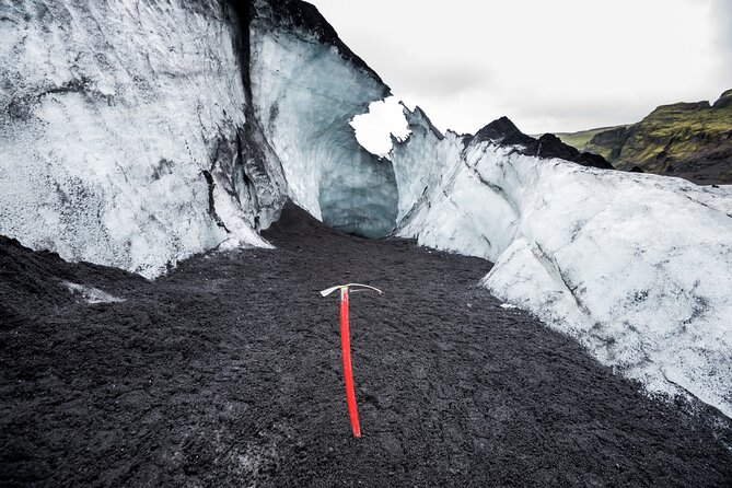 Private South Coast tour with Glacier walk - Solheimajokull: the day’s main event