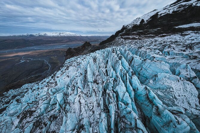 Private South Coast with Glacier Hike in Iceland - What the private vehicle changes