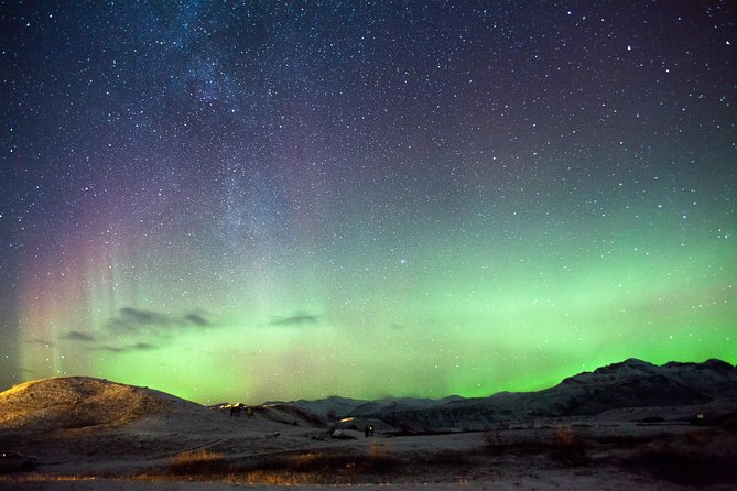 Private Super Jeep Northern lights hunt from Reykjavik - Hot chocolate, blankets, and the cold reality