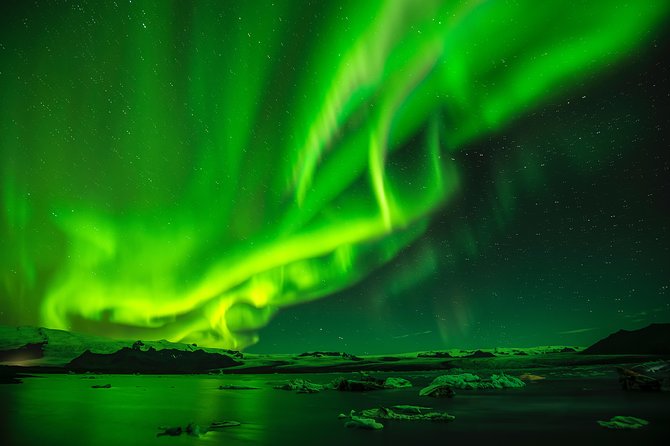 Private Super Jeep Northern lights hunt from Reykjavik - Who should book this private hunt?