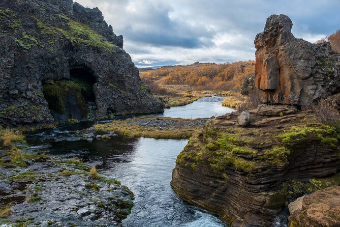 Private Tour of Valley of Tears and Highlands adventure - Hekla and the stark volcanic country