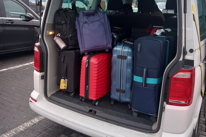 Private Transfer from Keflavik Airport to Reykjavik/surrounding - The Value of Paying $160 for a Private Ride