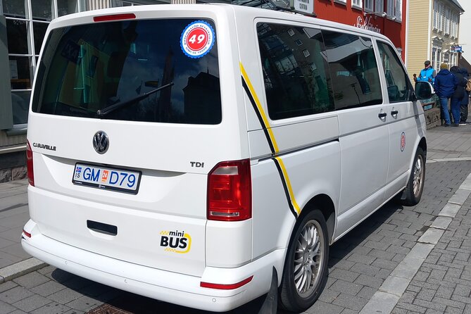 Private Transfer from Keflavik Airport to Reykjavik/surrounding - Airport Pickup After Delays and Lost Bags
