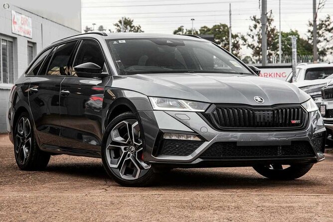 Private Transfer from Reykjavik to Reykjavik Airport KEF by Sedan - Key points to know before booking