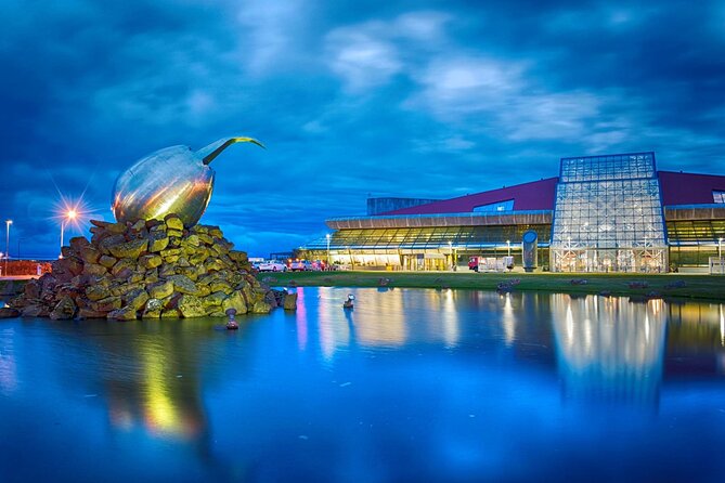 Private Transfer from/to Keflavik Airport (KEF) - What matters most before you book