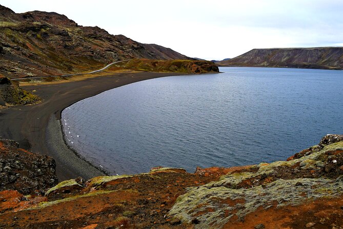Private Transfer Reykjavik to Keflavik Airport - From your Reykjavik pickup to the airport