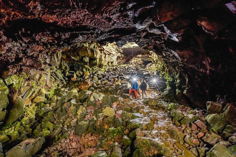 Raufarhólshellir Lava Tunnel: Underground Expedition - Who will enjoy this lava tunnel most