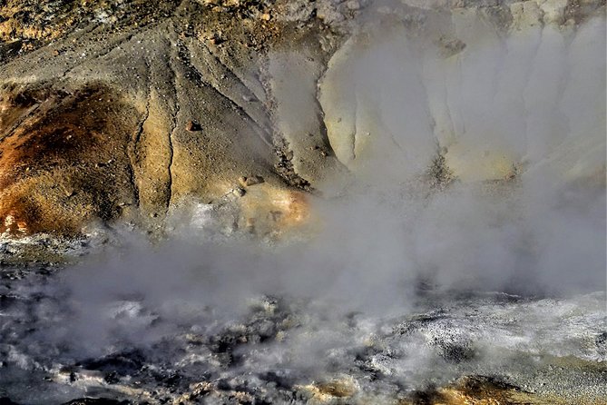 Reykjanes peninsula- Geopark and much more. Private tour - Gunnuhver’s steam, mud, and ghost story