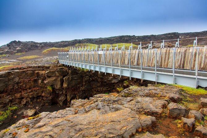 Reykjanes Peninsula: Volcanos & Blue Lagoon Self-Guided Tour - Hafnir and Hafnarberg: a quieter side of the coast