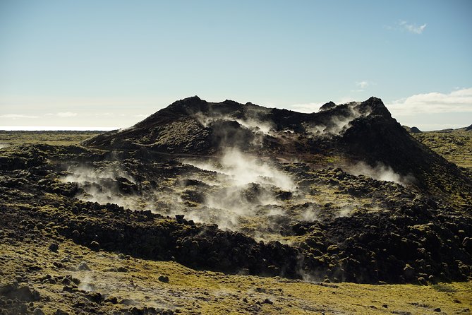 Reykjanes secret G spots - raw edition - Steam, mud, and color at Seltún