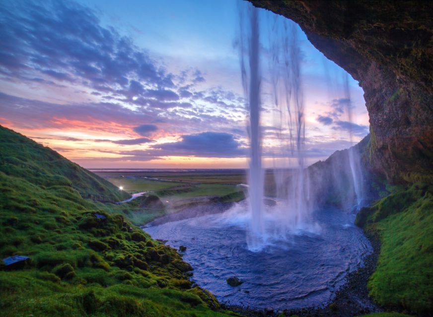 Reykjavík: 2-Day Tour with Icebergs, Glaciers & Waterfalls - Hofskirkja and Fjadrargljufur add quieter moments