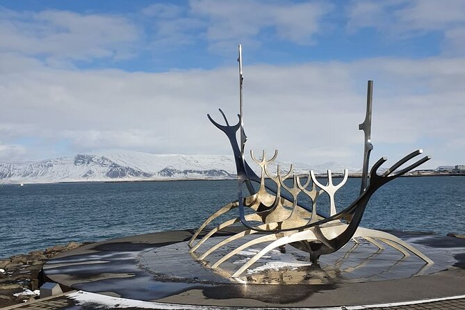 Reykjavik City Private Tour - Hofdi House and a Cold War turning point
