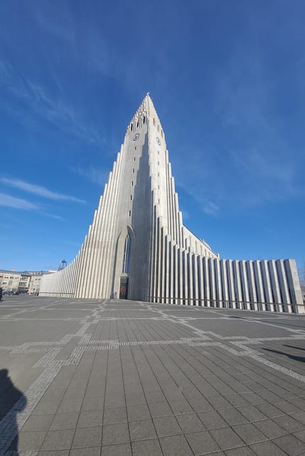 Reykjavik City Private Tour: Perlan, Arbaer & City Landmarks - Árbær Open Air Museum and earlier Icelandic life