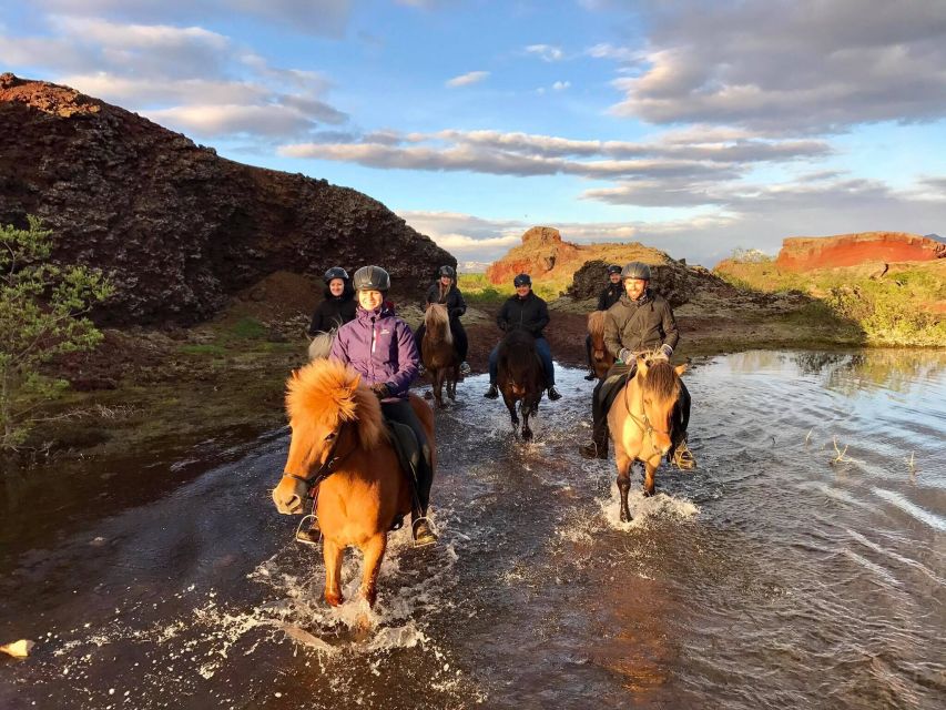 Reykjavik: Evening Sleipnir Horse Riding Tour with Pickup - Getting ready for your Icelandic horse