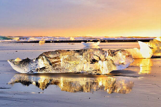 Reykjavik: Glacier Lagoon, Diamond Beach & South Coast Day Tour - Key points before you book