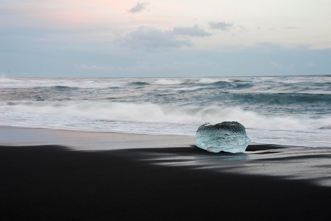 Reykjavik: Glacier Lagoon, Diamond Beach & South Coast Day Tour - Stjórnarfoss, a quieter waterfall stop