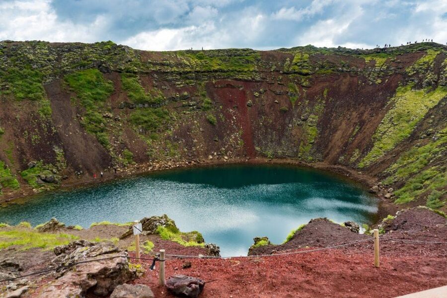 Reykjavík: Golden Circle Afternoon Tour - Geysir and Strokkur: the stop with a built-in countdown